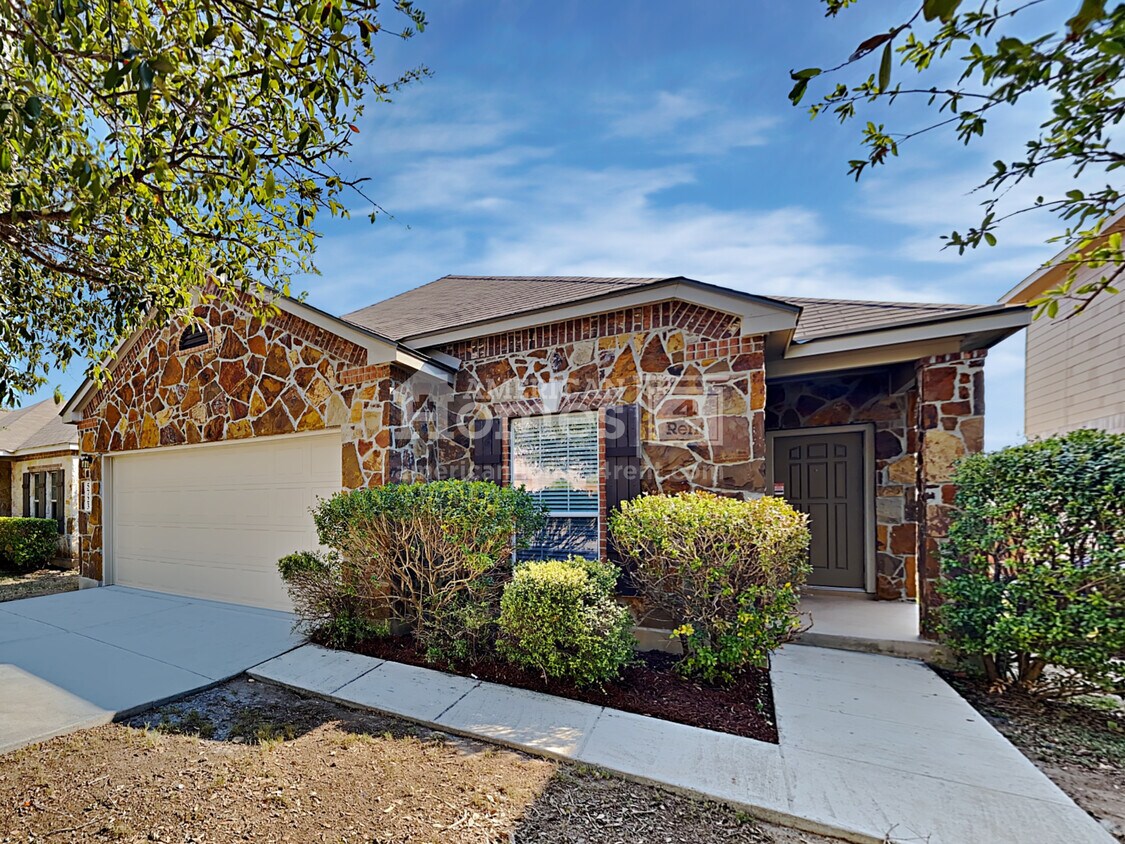 5723 Sendero Spring House Rental in San Antonio, TX