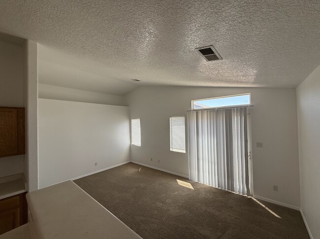 Foto del edificio - 9920 Marlborough Ave SW