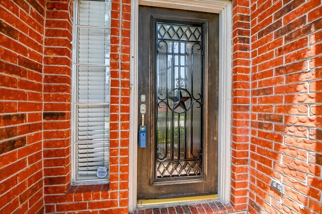 Foto del edificio - 11707 Turtle Lake Dr
