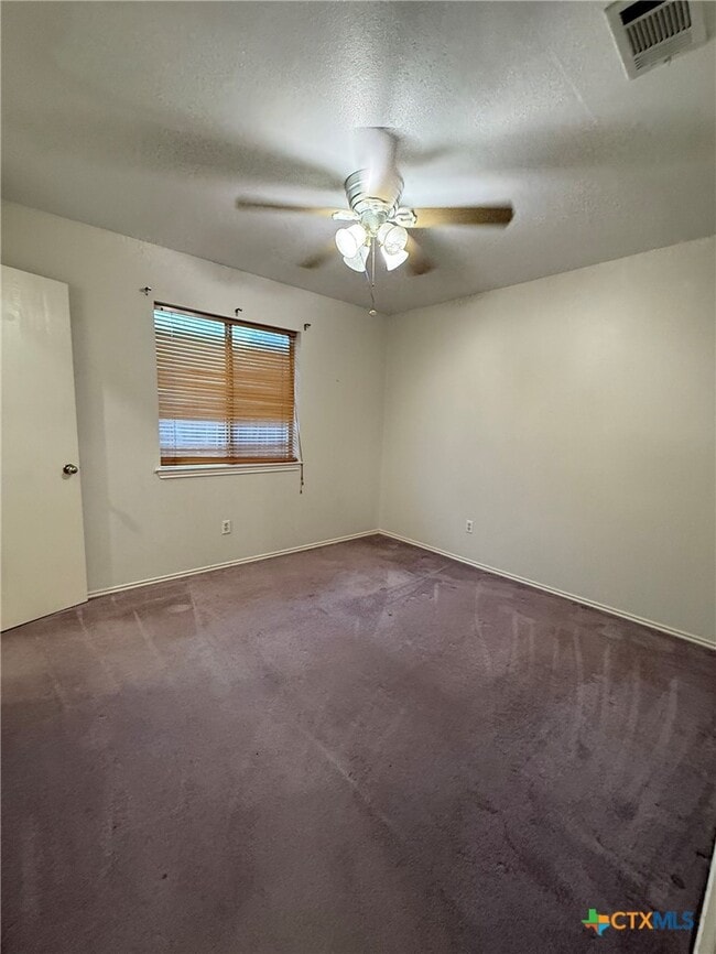 Building Photo - 2421 Hancock Dr