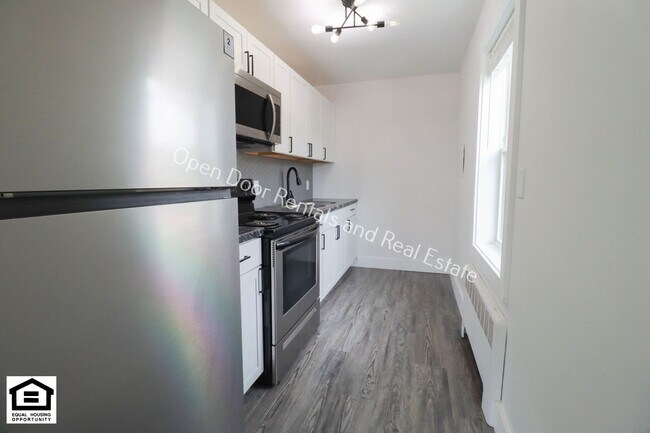 Building Photo - 1823 Griswold Dr