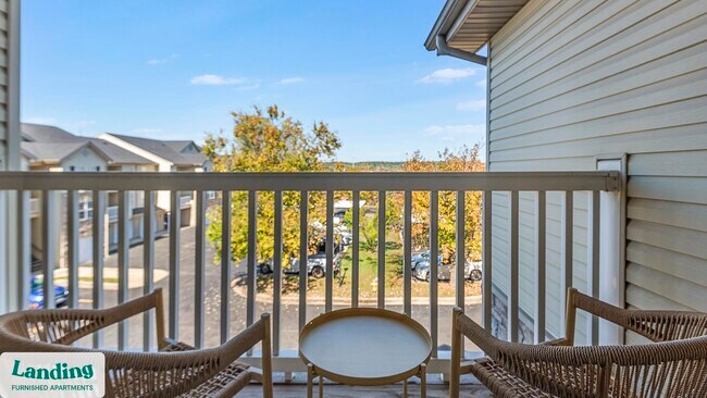 Building Photo - 400 Legends Terrace Dr