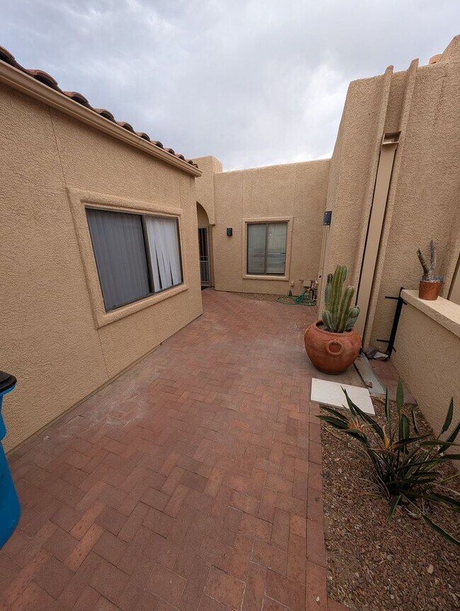 Foto del edificio - Gorgeous NW TownHouse - Sunset Ridge - Great Community