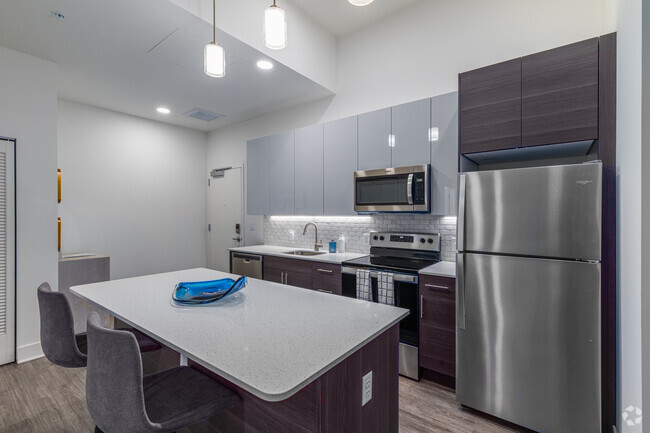 2 BR, 2 BA - 1639SF - Kitchen - 901 Market Tower