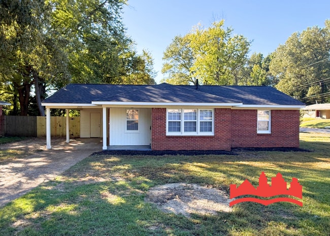 Building Photo - Charming and Updated 3-Bedroom Home for Rent!