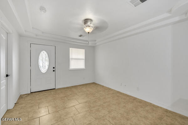 Building Photo - 4660 Vulcan Ave