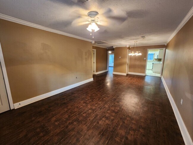 Foto del edificio - 4500-4502 Orange St