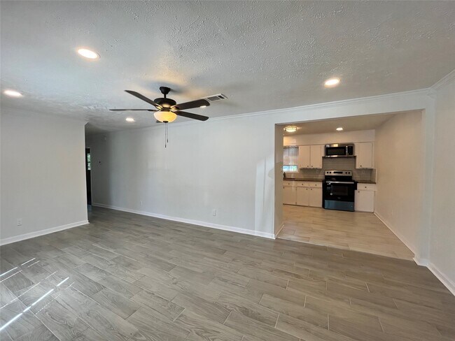 Foto del edificio - 7337 Orville St