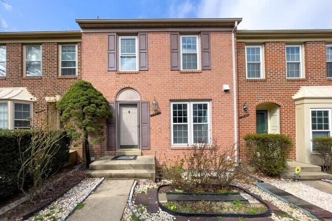 Foto del edificio - 4844 Treasure Ct