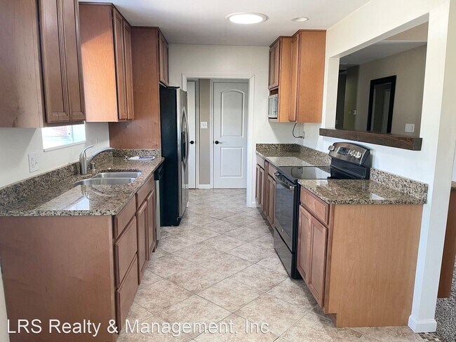 Building Photo - 3 br, 2 bath House - 21304 Quail Springs Rd.