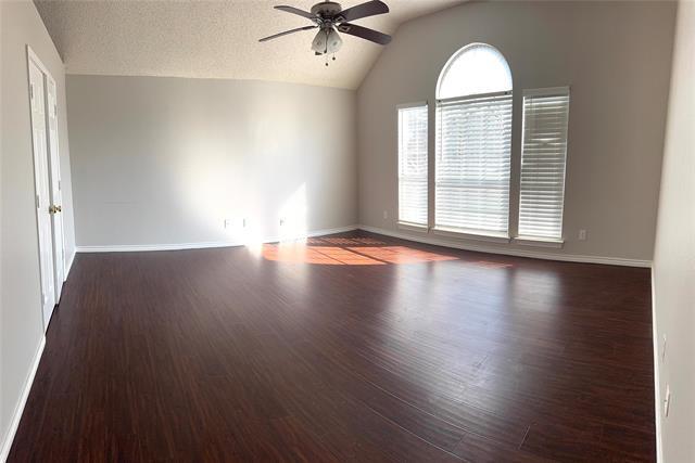 Foto del edificio - 804 Ashburn Pl