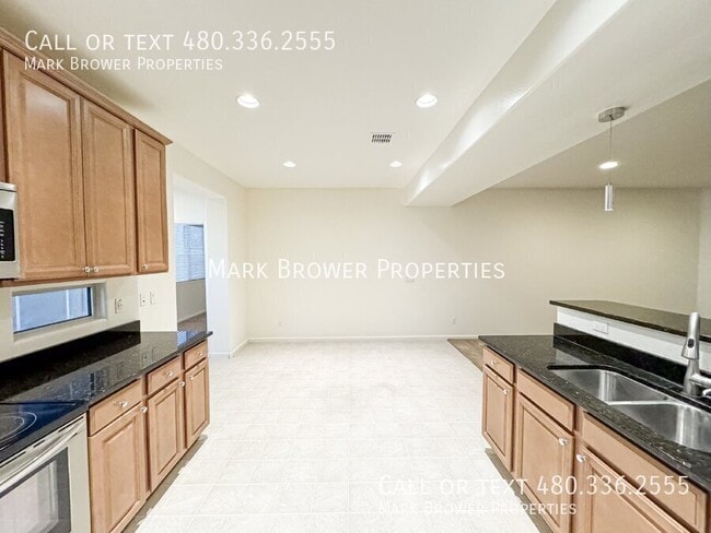 Foto del edificio - 27283 N 75th Dr