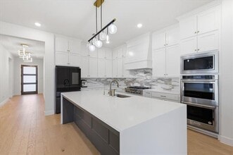 Building Photo - 320 Telico Ct