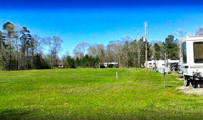 Building Photo - 27100 Brentwood Rd