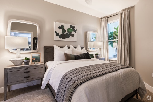 1BR,1BA-B1 - Gio