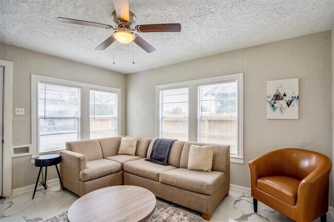 Foto del edificio - 5411 Arapahoe St