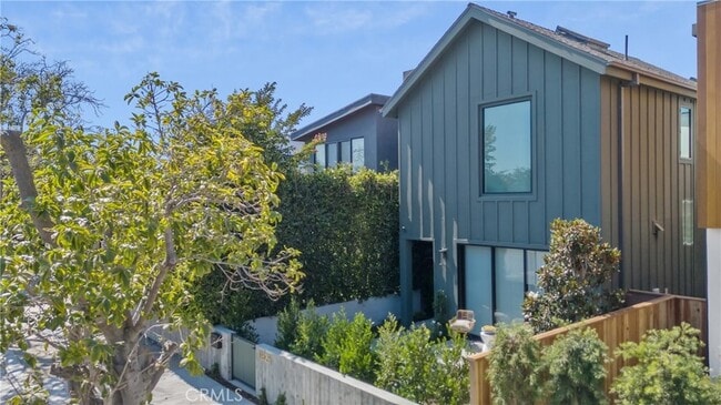 Photo - 11825 Tennessee Ave House