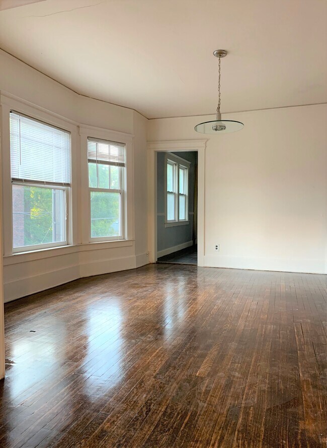 Foto del edificio - 7905 E Lafayette St