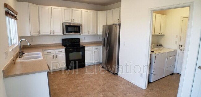 Foto del edificio - 3760 S Tempe Way