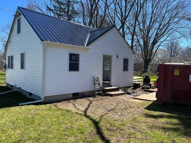 Foto del edificio - 6128 Riley Rd