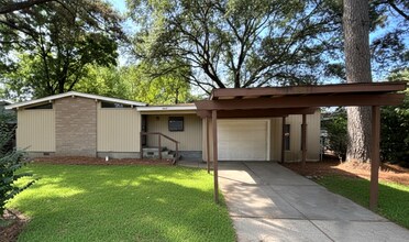 Building Photo - 4931 Cloister Ave