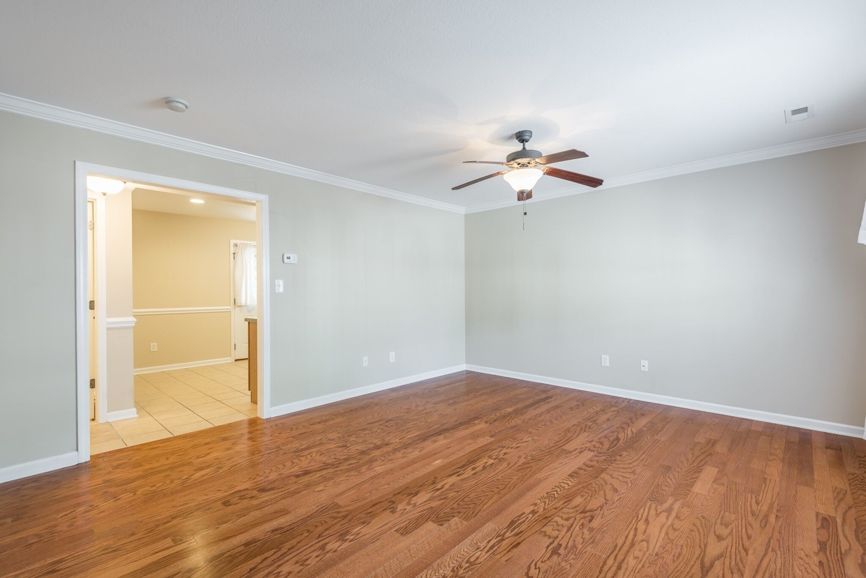 4743 Forest Landing Way, Knoxville, TN 37918 House Rental in