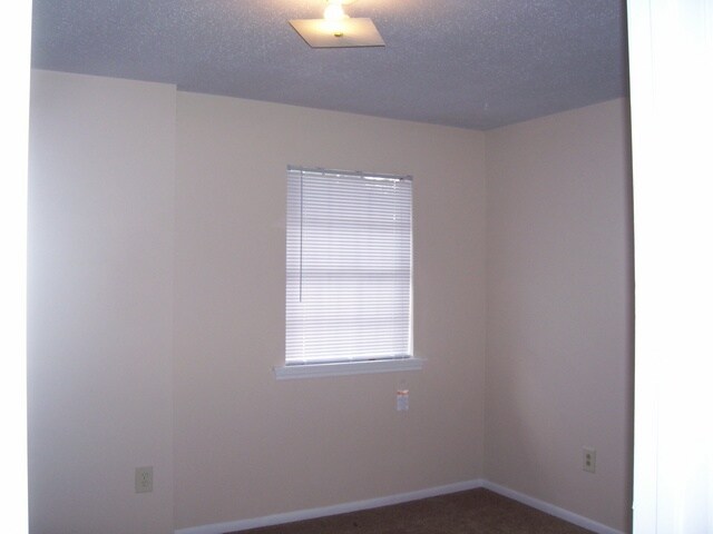  - 624 Vouray Dr