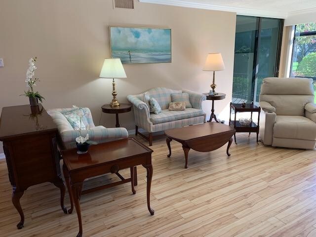 Primary Photo - 15 SE Turtle Creek Drive C