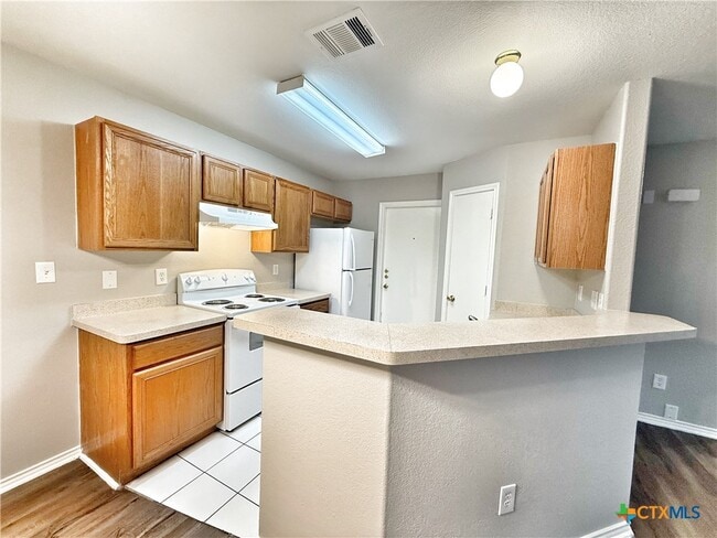 Building Photo - 2774 FM1044