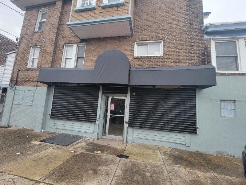 Primary Photo - 6600 Guyer Ave
