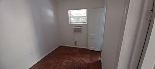 Foto del edificio - 510 Evergreen Dr