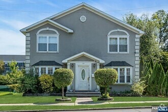 Building Photo - 59 Pomona Ave