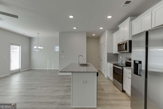 Building Photo - 4504 Rutledge Dr