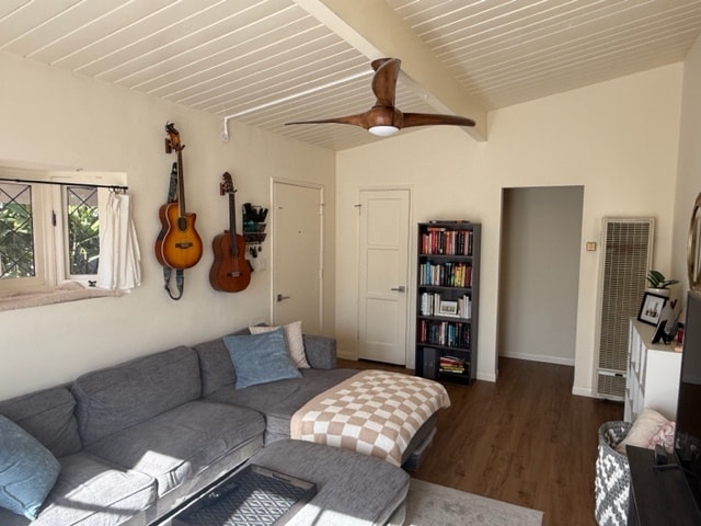 Sala de estar - 4225 Bannock Ave