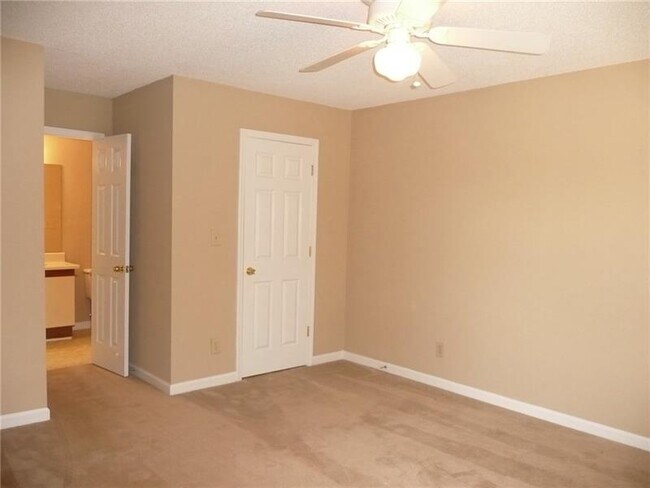 Foto del edificio - 2665 Windy Hill Place SE