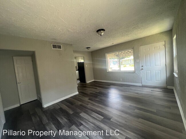 Foto del edificio - 2 br, 1 bath House - 3722 Baltimore Ave