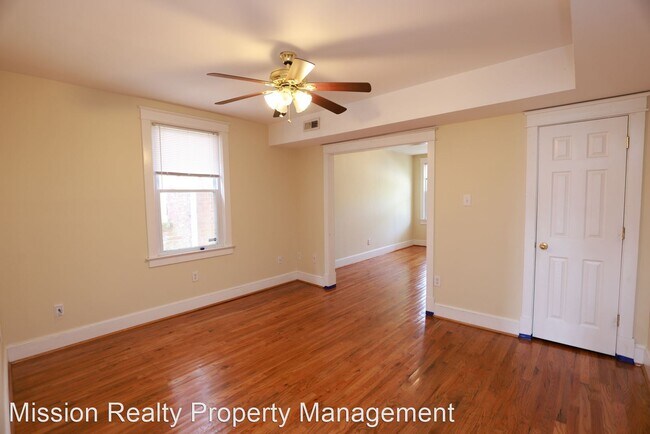 Building Photo - 2 br, 1 bath House - 1400 Bainbridge St Un...