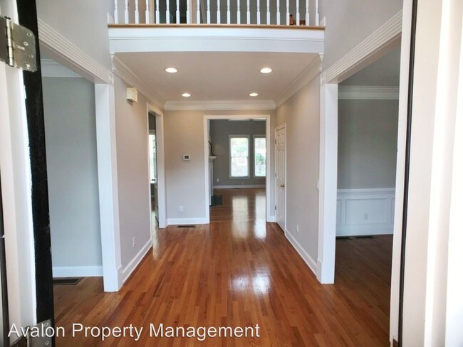 Foto del edificio - 5 br, 5 bath House - 12505 Magnolia Circle