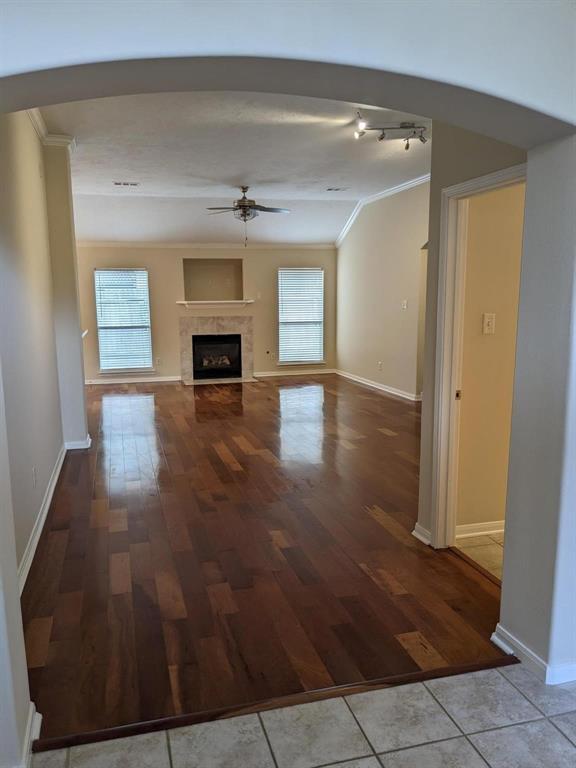 Foto del edificio - 8535 Regalbrook Dr