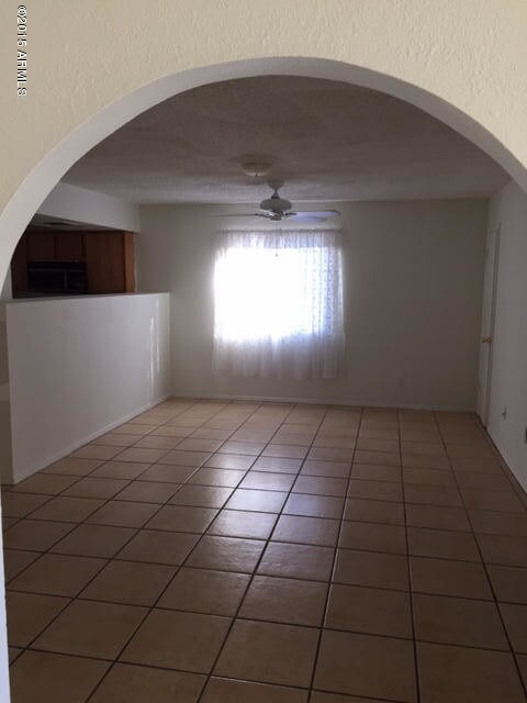 Building Photo - 5310 W Christy Dr