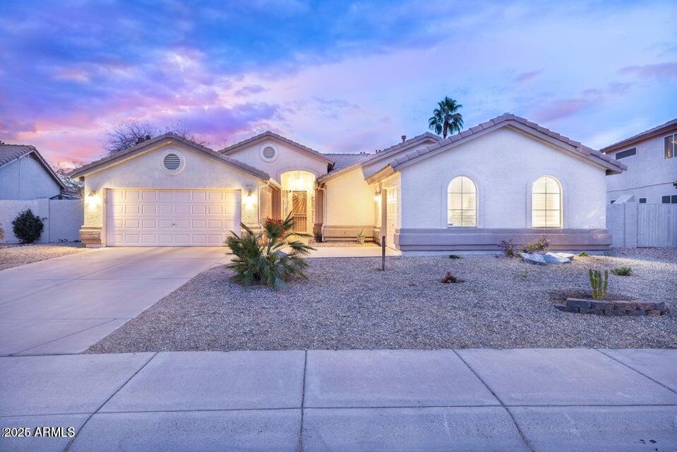 Primary Photo - 6546 W Tonopah Dr