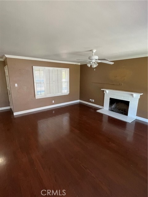 Building Photo - 6876 Yellowstone Dr