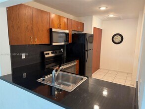 Building Photo - 20825 NE 8th Ct