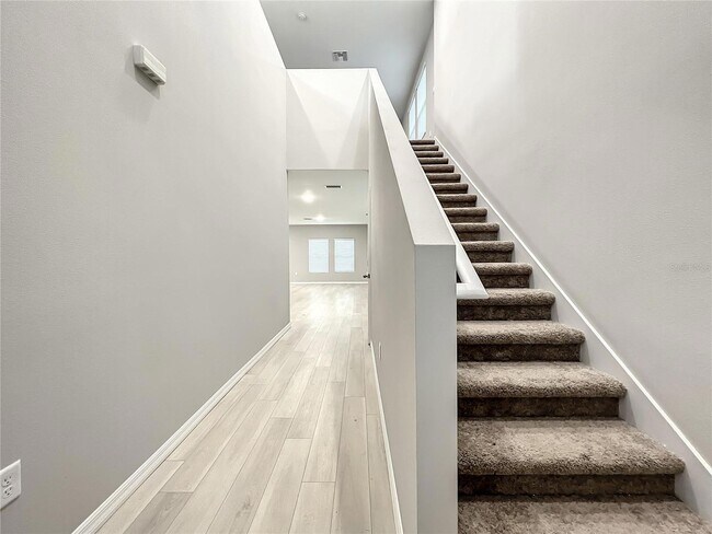 Foto del edificio - 7540 Freesia Trce