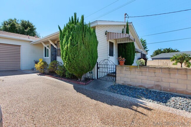 Foto del edificio - 2247 Baily Ave