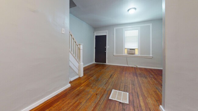 Foto del edificio - Beautiful East Mt Airy Home for Rent