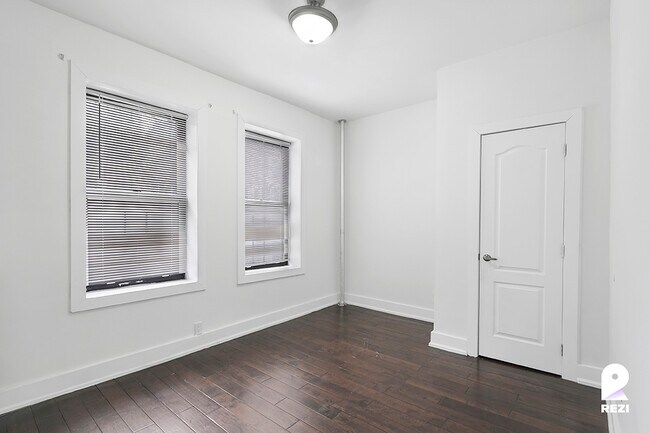 Foto del edificio - 526 W 173rd St