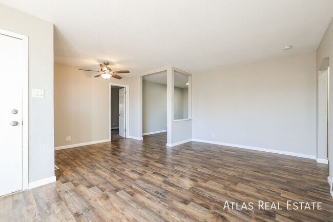 Foto del edificio - 2365 Fulton St