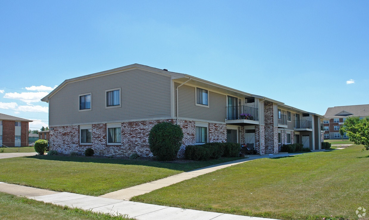 3050 86th St, Sturtevant, WI 53177 Apartments in Sturtevant, WI