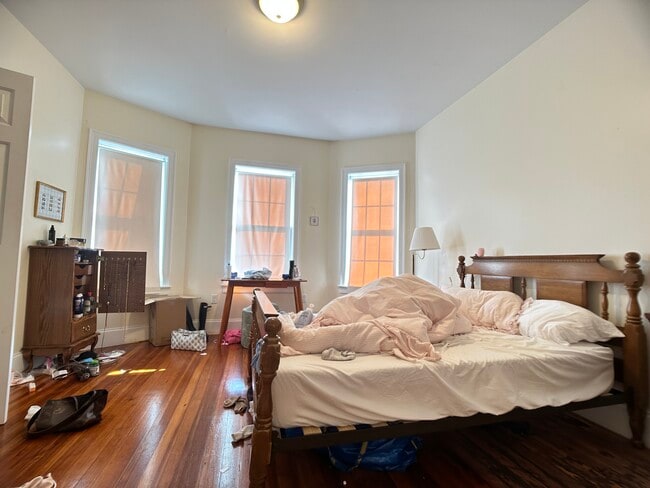 Building Photo - 107 Fisher Ave